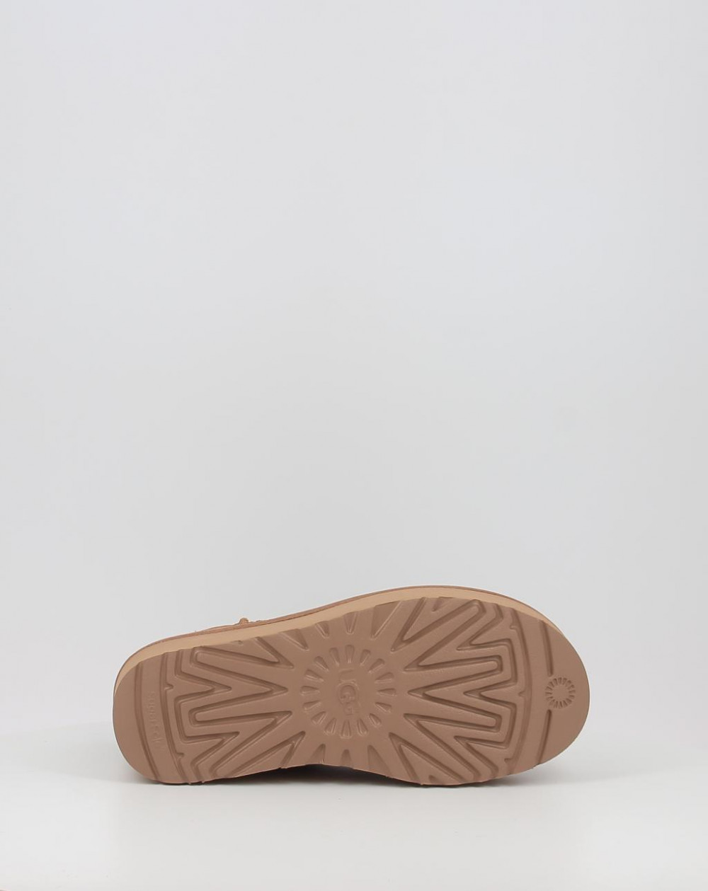 Ugg CLASSIC ULTRA MINI PLATFORM Chestnut. Zapatos Obi