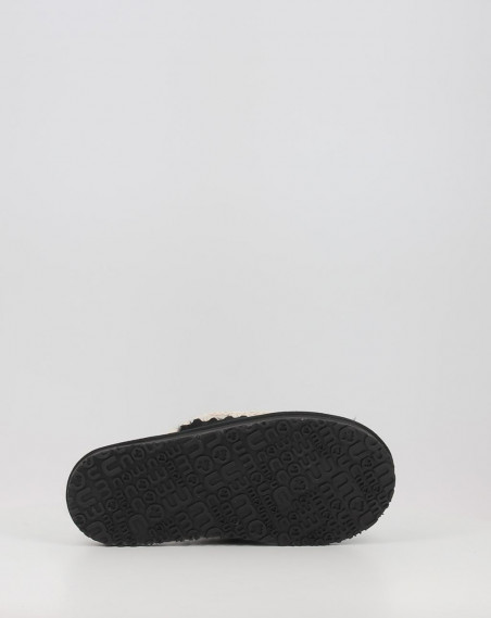 SUEDE SLIPPER FULL ESKIMO STITCH SUEDE SLIPPER FULL ESKIMO STITCH