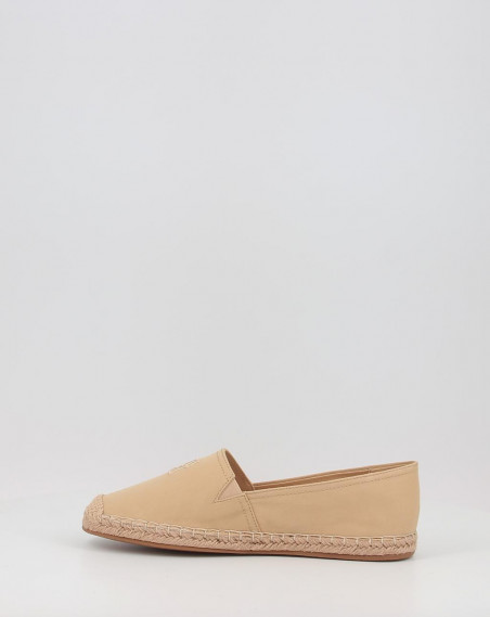 EMBROIDERED FLAT ESPADRILLE