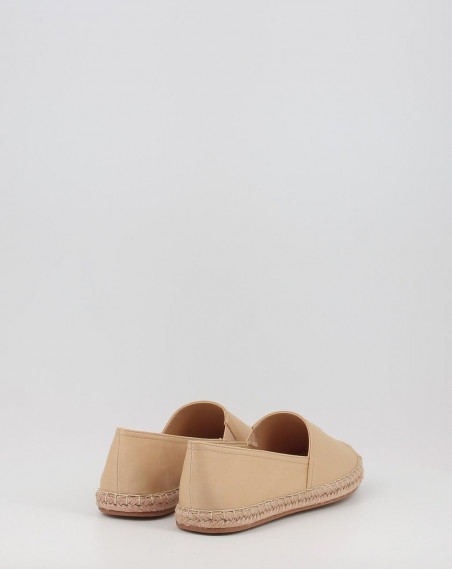 EMBROIDERED FLAT ESPADRILLE