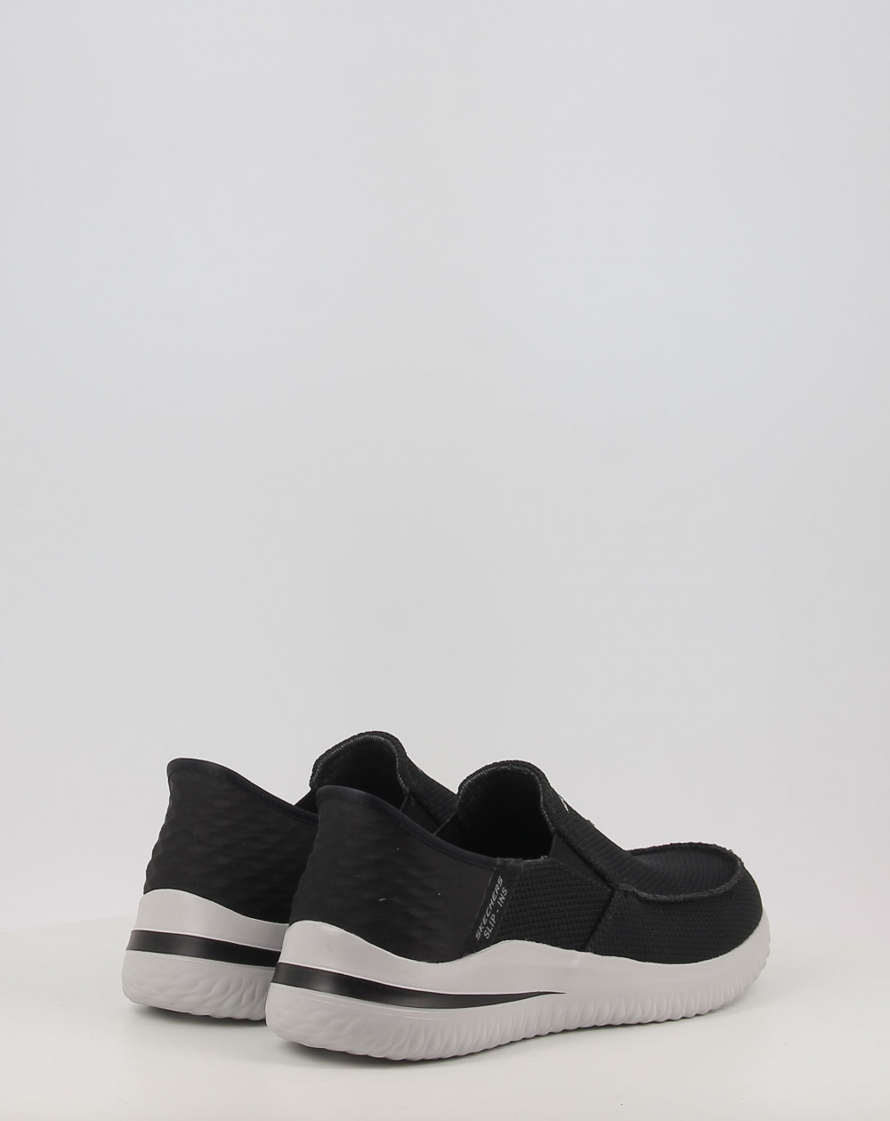 DELSON 30 CABRINO 210604