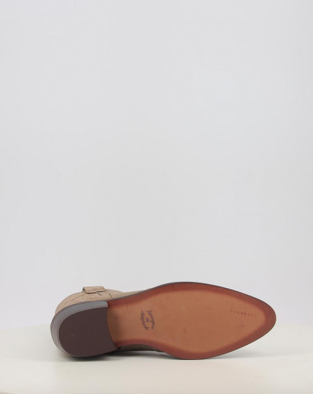 CECILE 2548