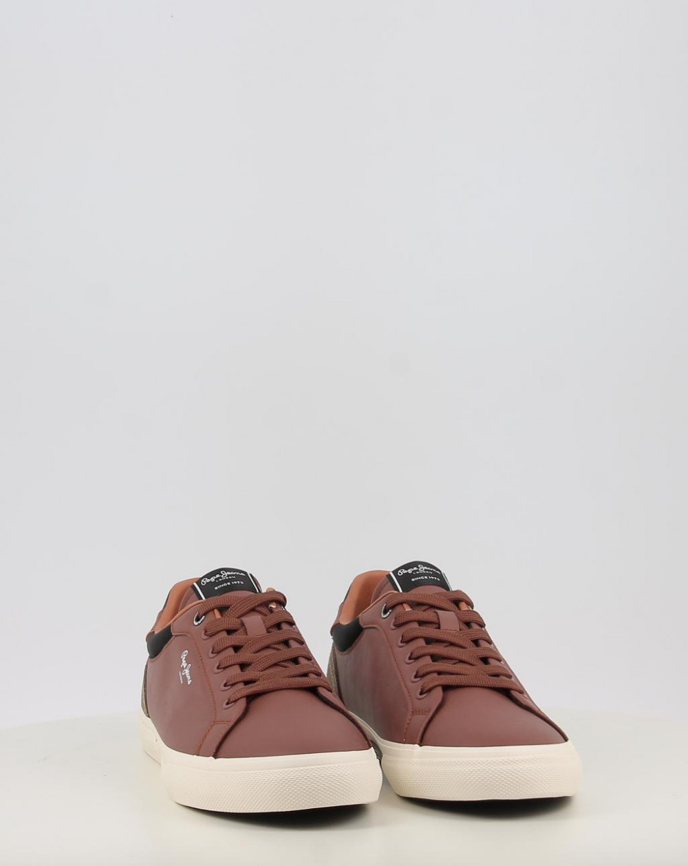 KENTON COURT M PMS30839