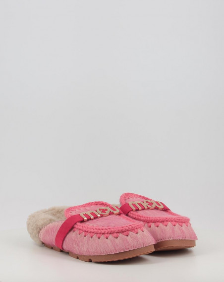 WINTER BIO LG LONG HAIR PONYLOGO