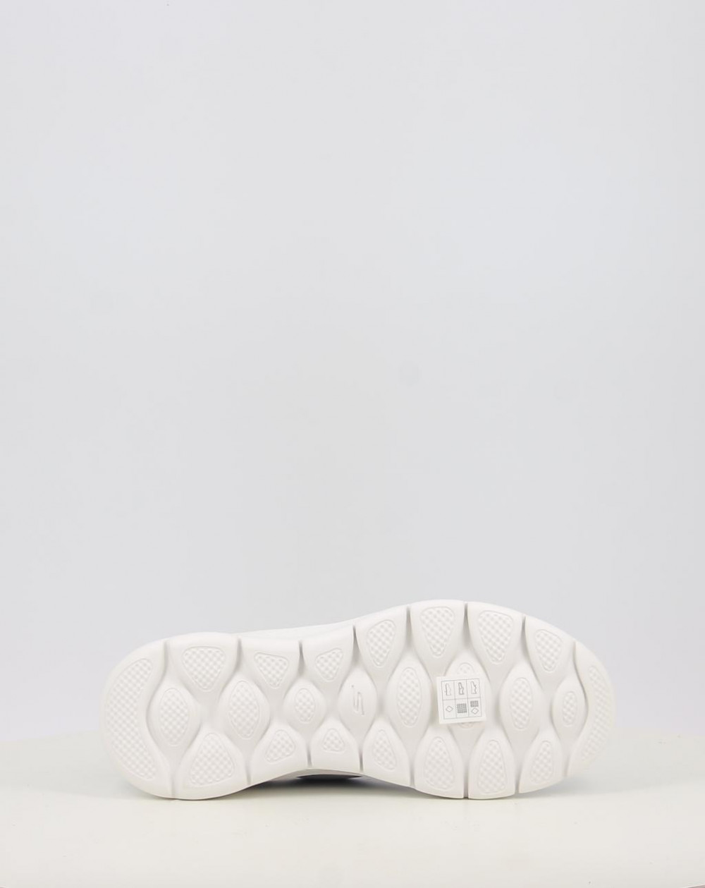 GO WALK FLEX GRAND ENTRY 124836