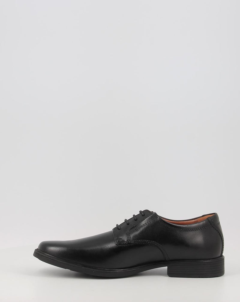 Scarpe CLARKS TILDEN PLAIN nero