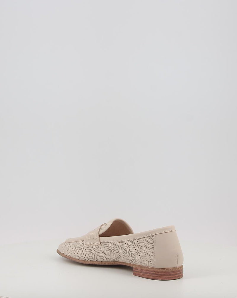 Mocassini CARMELA 16217001 crema
