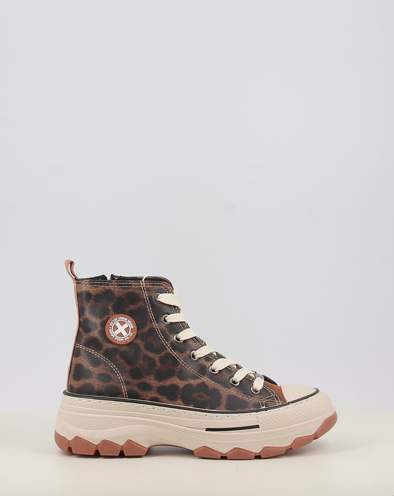Sneakers XTI 15132103 animal print