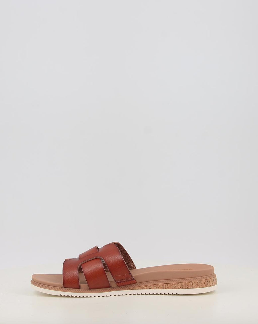 BOBS DESERT KISS LOW PEAK LOOK 114707