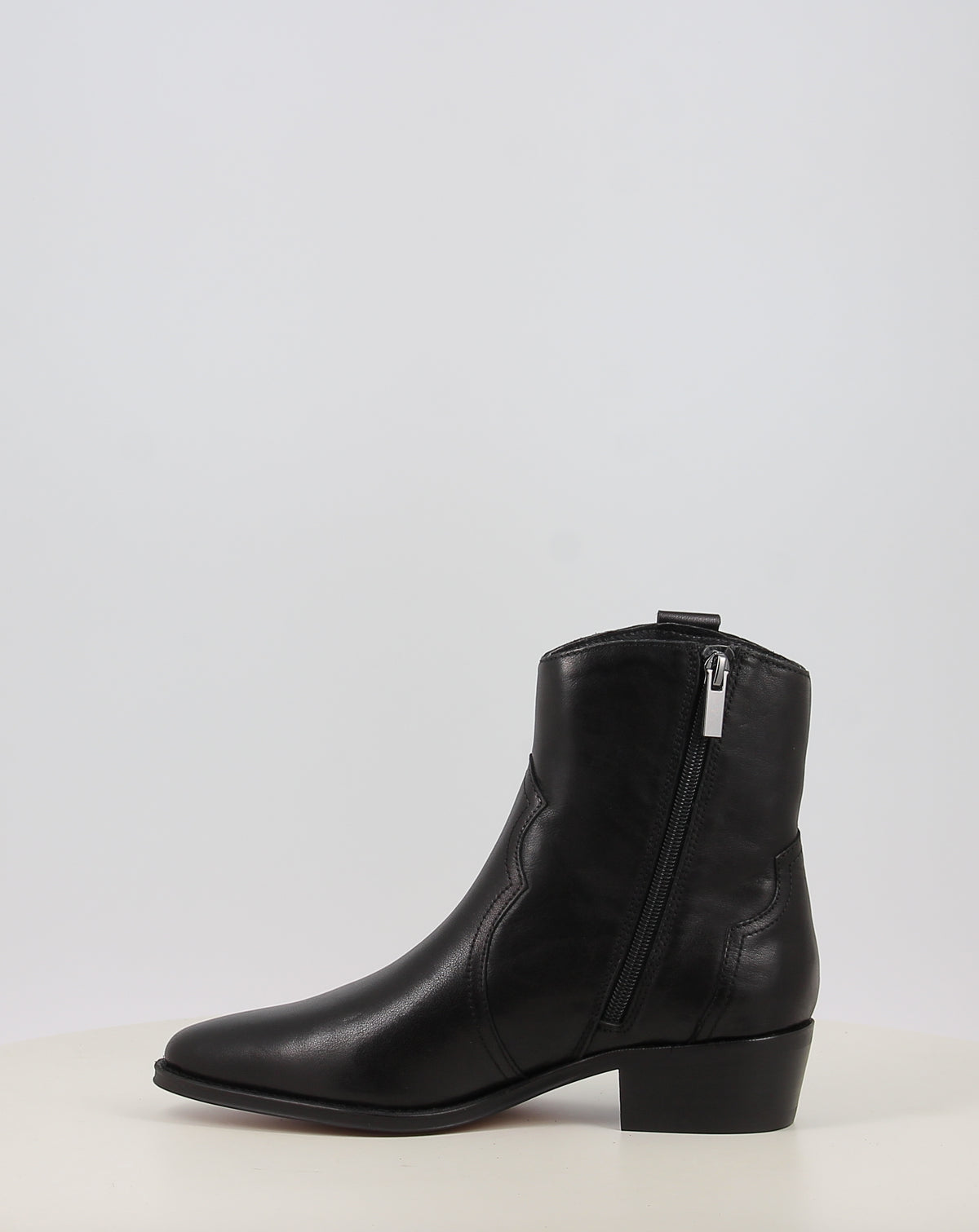 AFT CECILE 5644